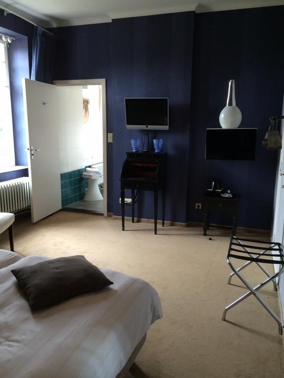 Kasteel Pietersheim Maastricht - Lanaken Hotel Стая снимка